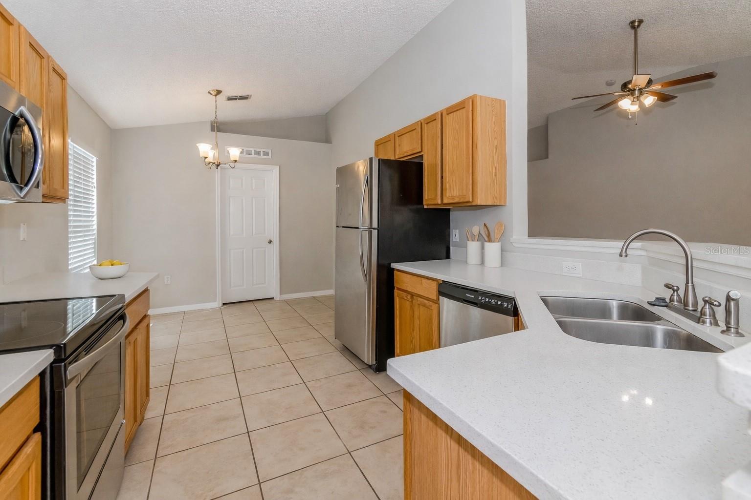 CAMBRIDGE ESTATS UNIT ONE - Residential