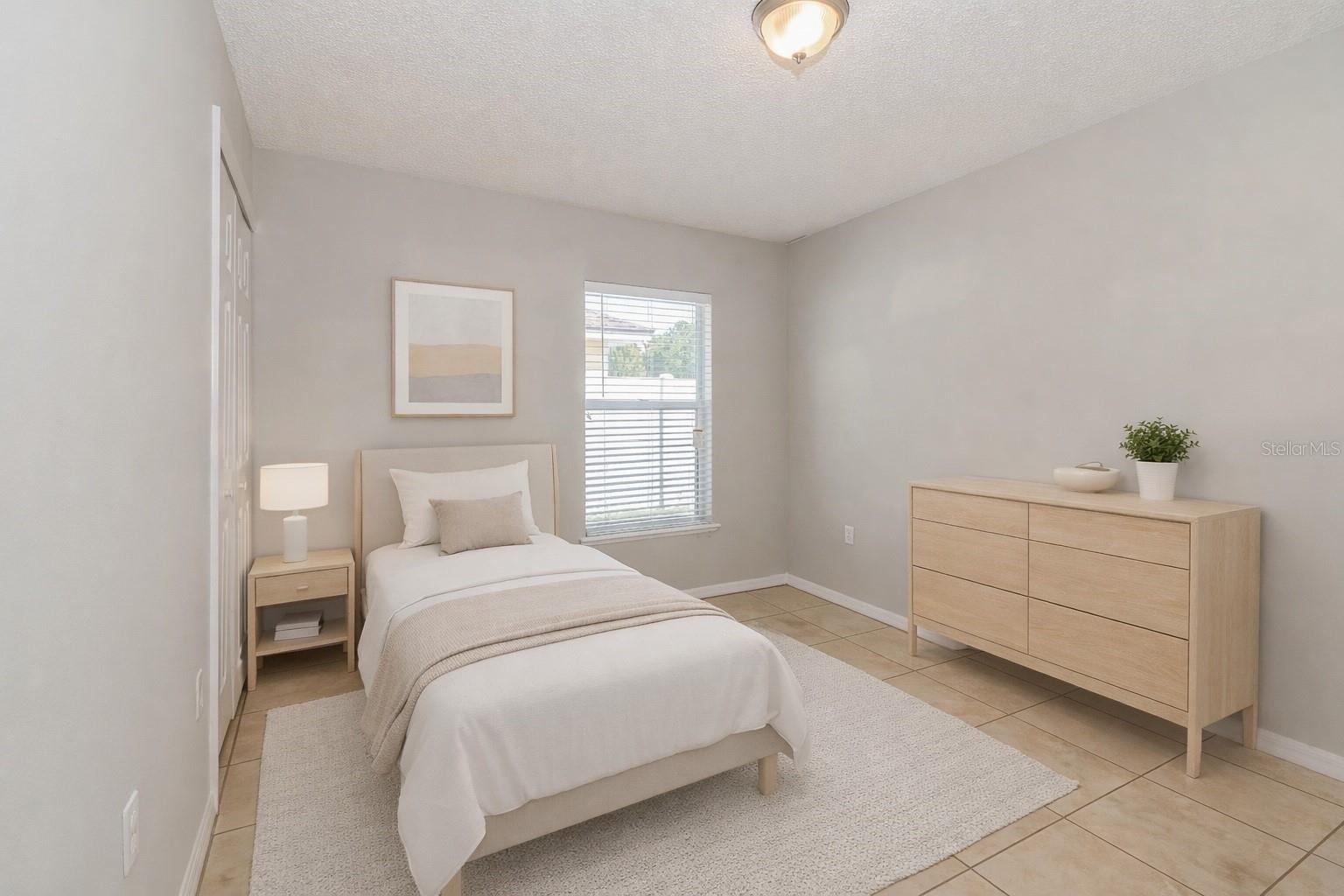 CAMBRIDGE ESTATS UNIT ONE - Residential