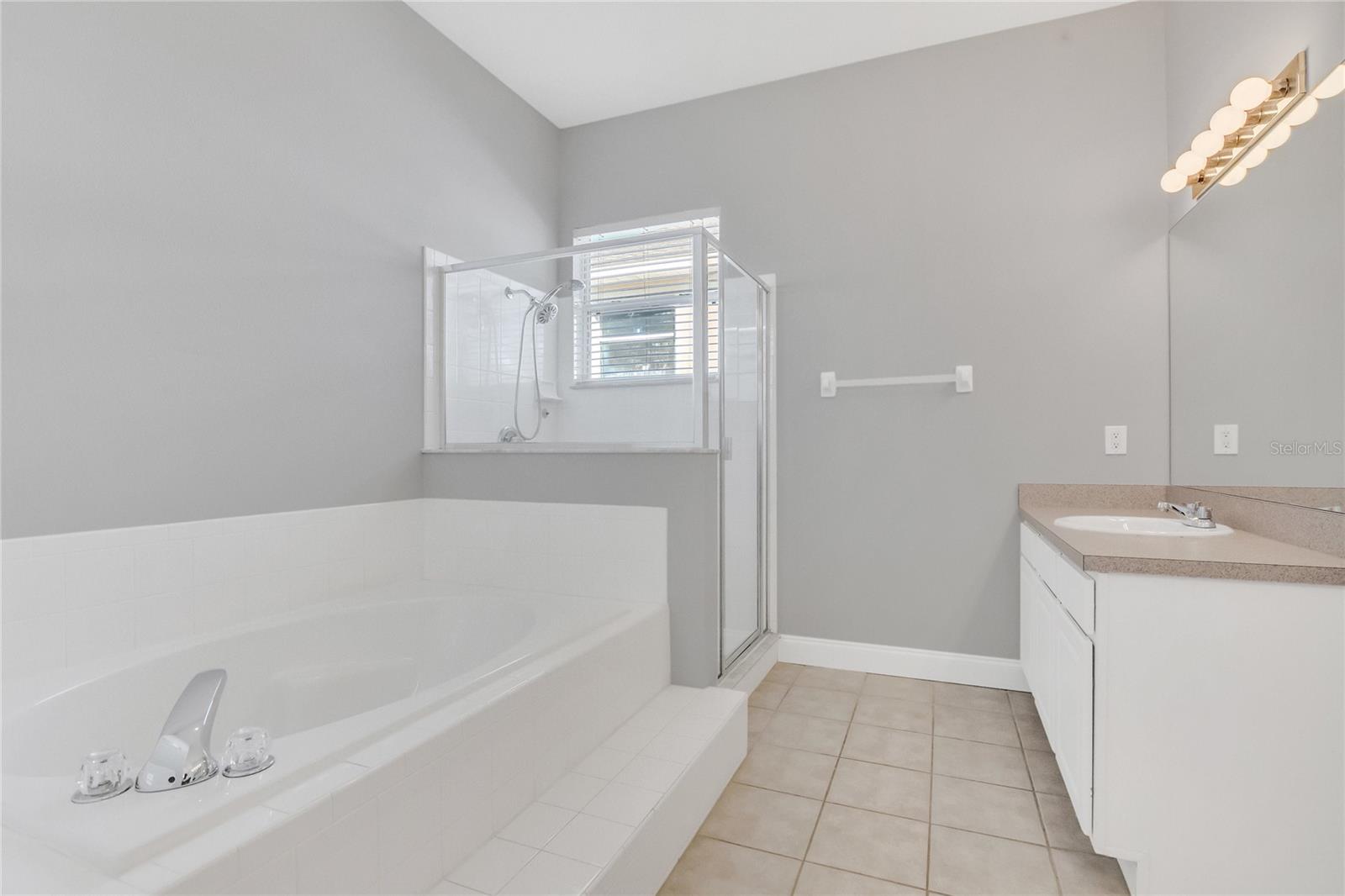 SIERRA VISTA PH 01 - Residential