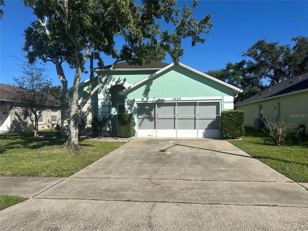 Photo of 1025 Lejay Street, Orlando, FL 32825 (MLS # O6354160)