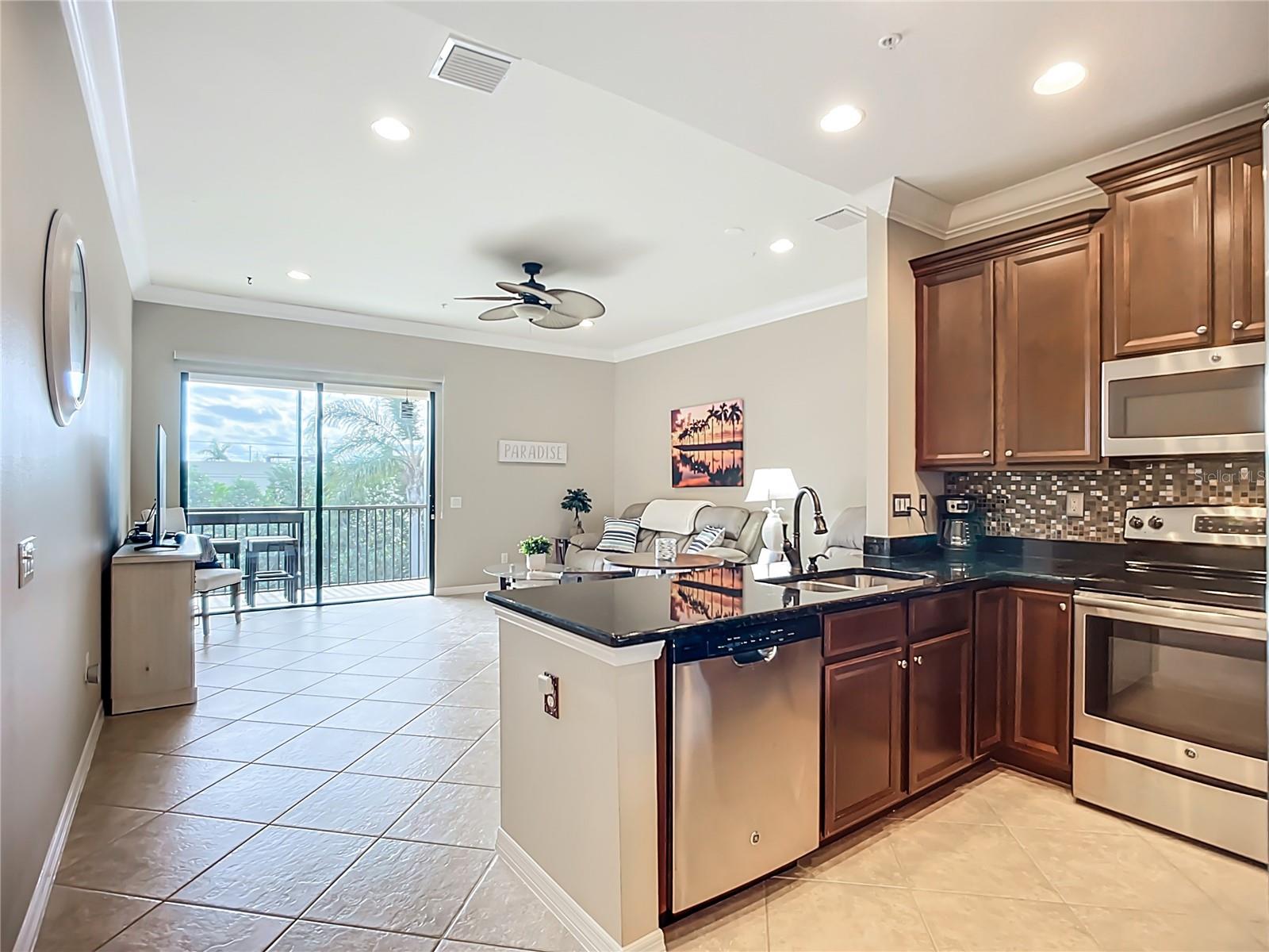 PALMA SOLA TRACE - Residential