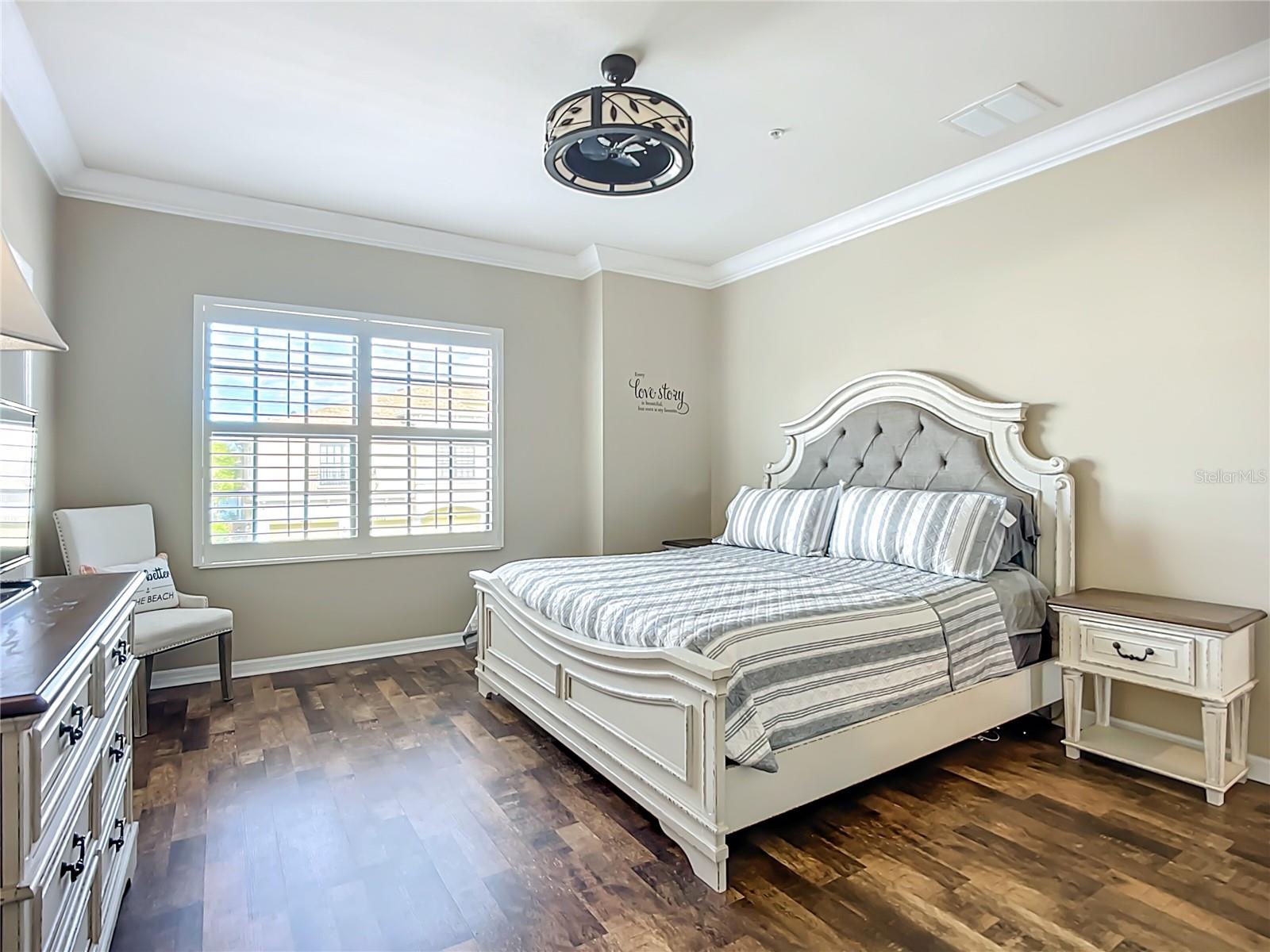 PALMA SOLA TRACE - Residential