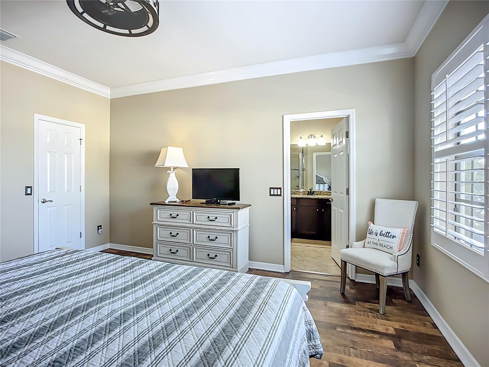 PALMA SOLA TRACE - Residential