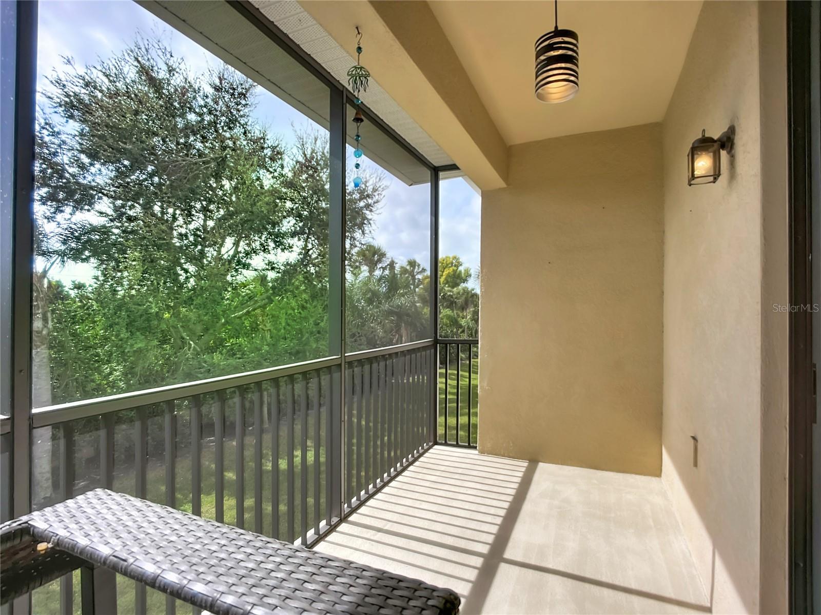 PALMA SOLA TRACE - Residential