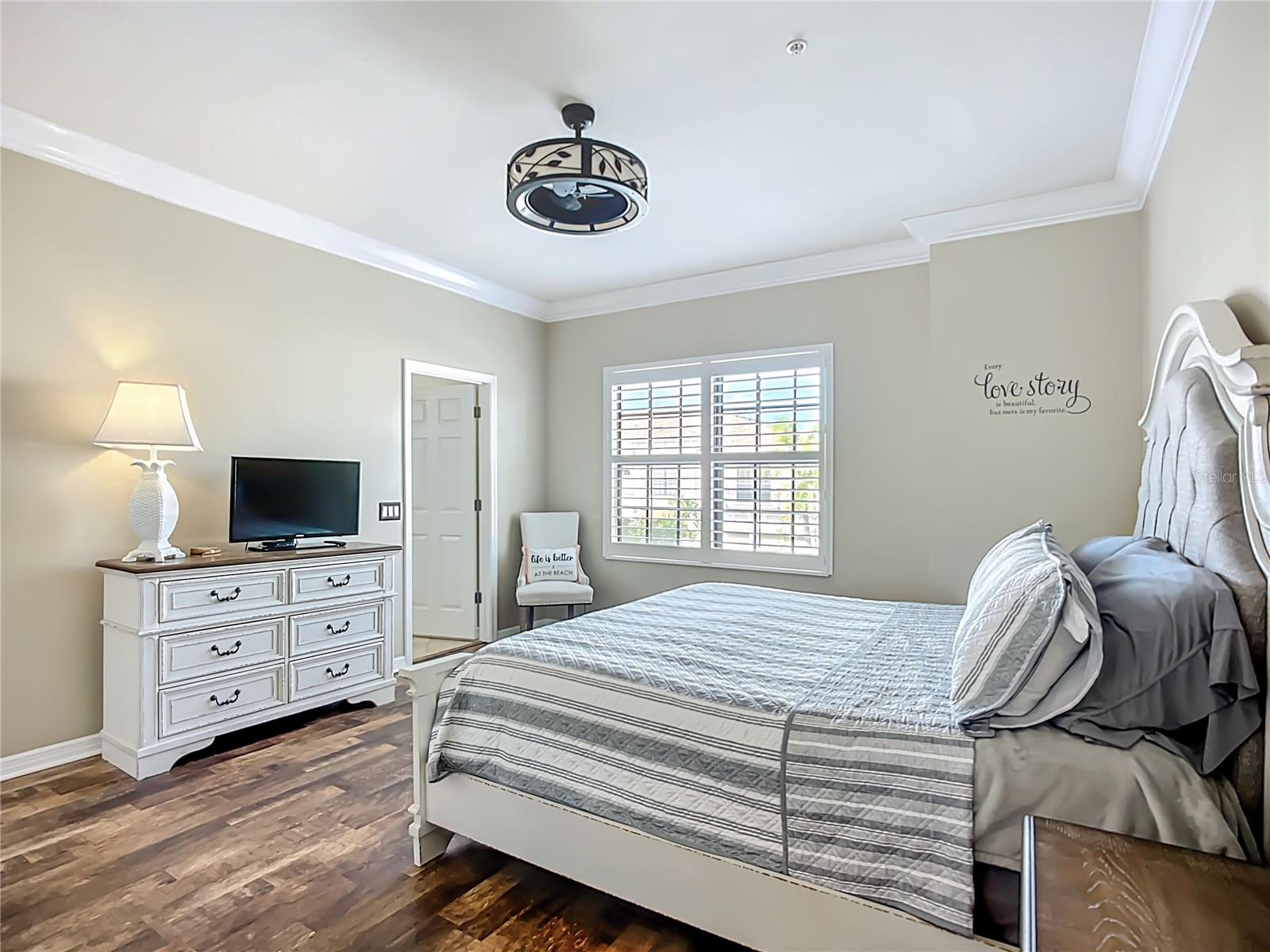 PALMA SOLA TRACE - Residential