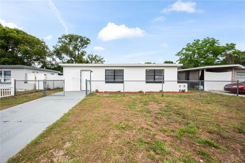 Photo of 4403 Lake Lawne Avenue, Orlando, FL 32808 (MLS # O6406707)