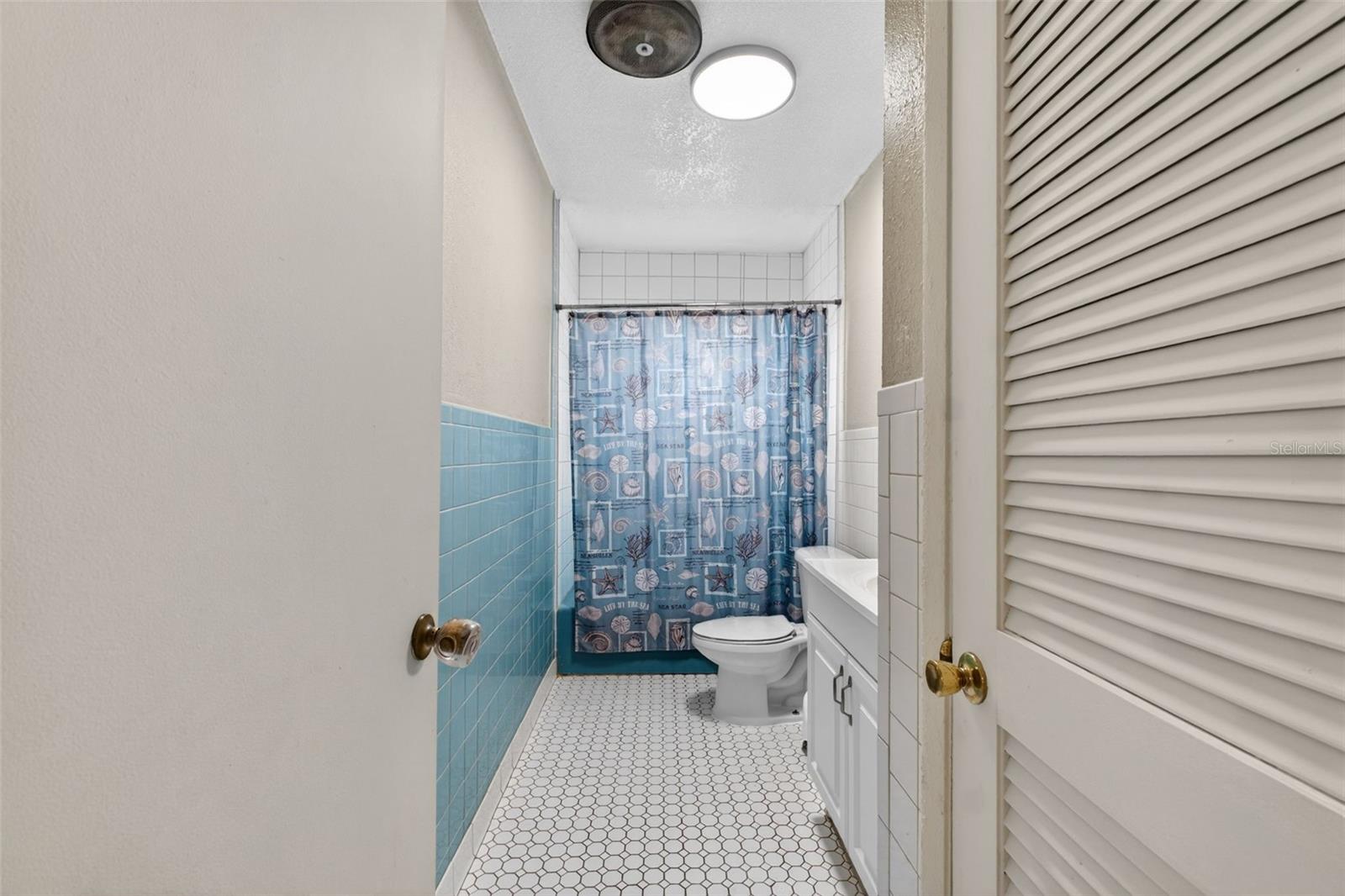 ZEPHYRHILLS COLONY CO - Residential