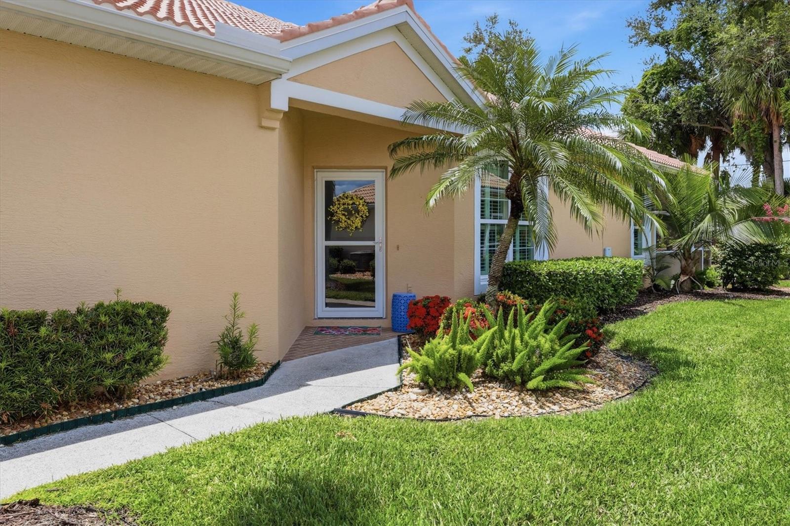 4939 WHISPERING OAKS DRIVE, NORTH PORT, FL, 34287 4 4939 WHISPERING OAKS DRIVE
