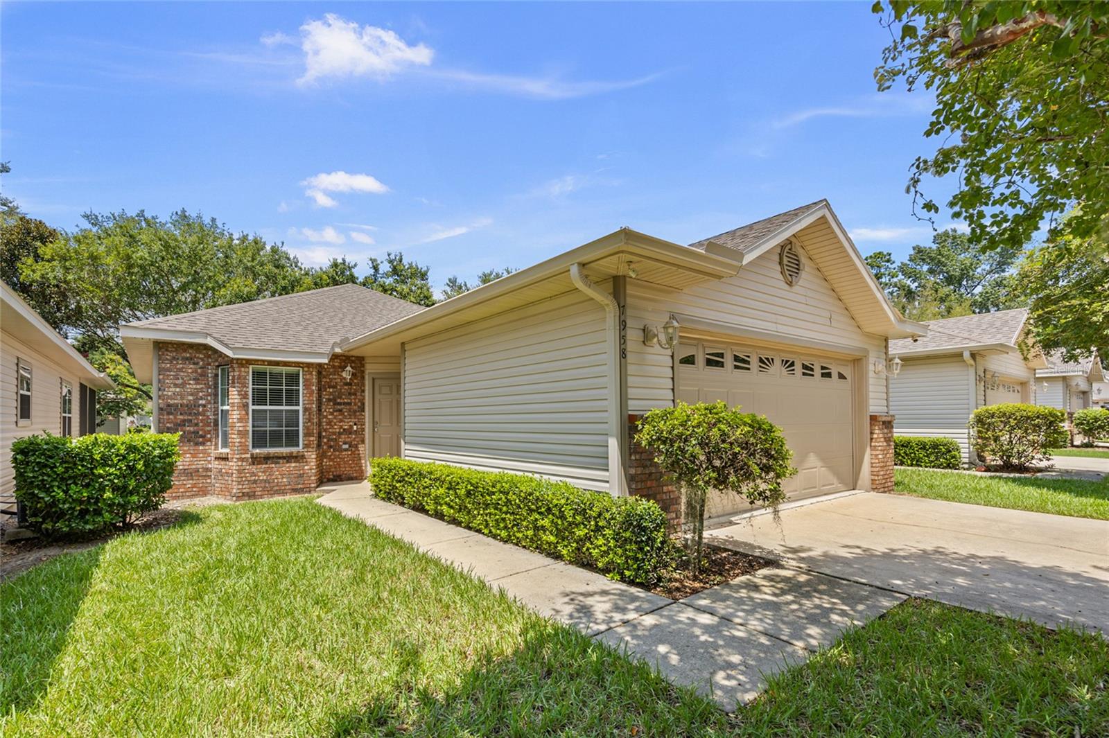 Here’s your chance to own a home in one of NW Gainesville’s most desirable communities! This 2-bedroom, 2-bath single-family home in Blues Creek is filled with natural light, character, and a comfortable layout that feels instantly welcoming.
Enjoy a spacious living area, well-designed kitchen and dining flow, and generously sized bedrooms, including a primary suite with its own private bath. A screened porch and quiet backyard make the perfect spots to relax and unwind.
Take advantage of Blues Creek’s fantastic amenities — including a community pool, tennis courts, and walking trails — all surrounded by peaceful, tree-lined streets.
Unbeatable Location: Just minutes to Publix, Fresh Market, Starbucks, and popular restaurants along NW 43rd Street and Millhopper Road. You’re also a quick drive to the University of Florida, Shands/UF Health, and downtown Gainesville — making this home ideal for both convenience and lifestyle.
Perfect for first-time buyers, downsizers, or anyone looking for a home with charm, comfort, and a premier Gainesville address. Don’t wait — homes in Blues Creek move fast!