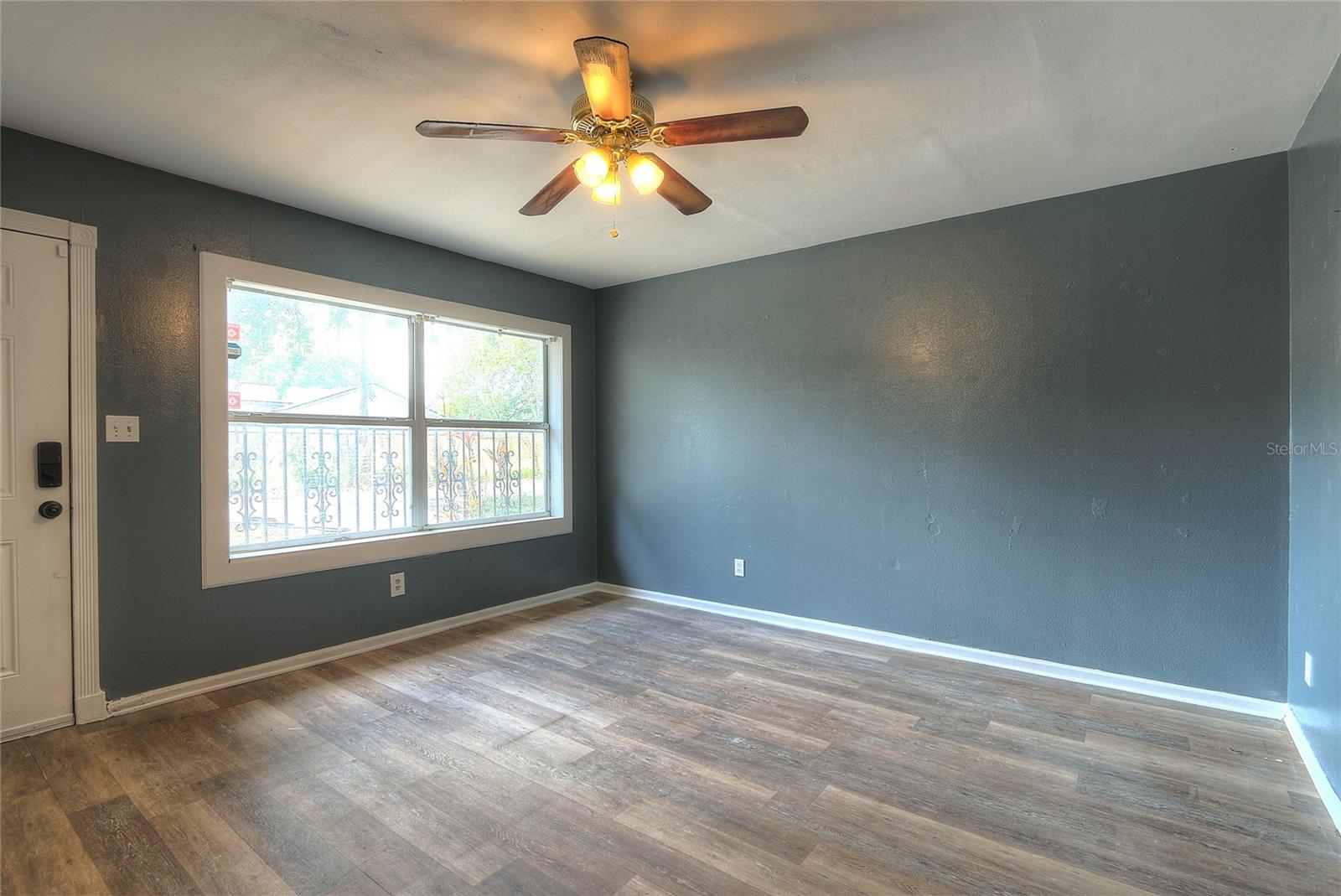 RANDALLS 1 - Residential