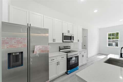 Tiny photo for 226 E Caldwell Drive, Dunnellon, FL 34434 (MLS # O6407186)