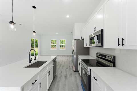 Tiny photo for 226 E Caldwell Drive, Dunnellon, FL 34434 (MLS # O6407186)