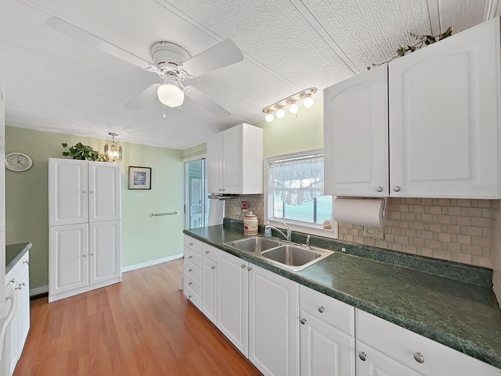 GLENWOOD ESTATES INC CONCO - Residential