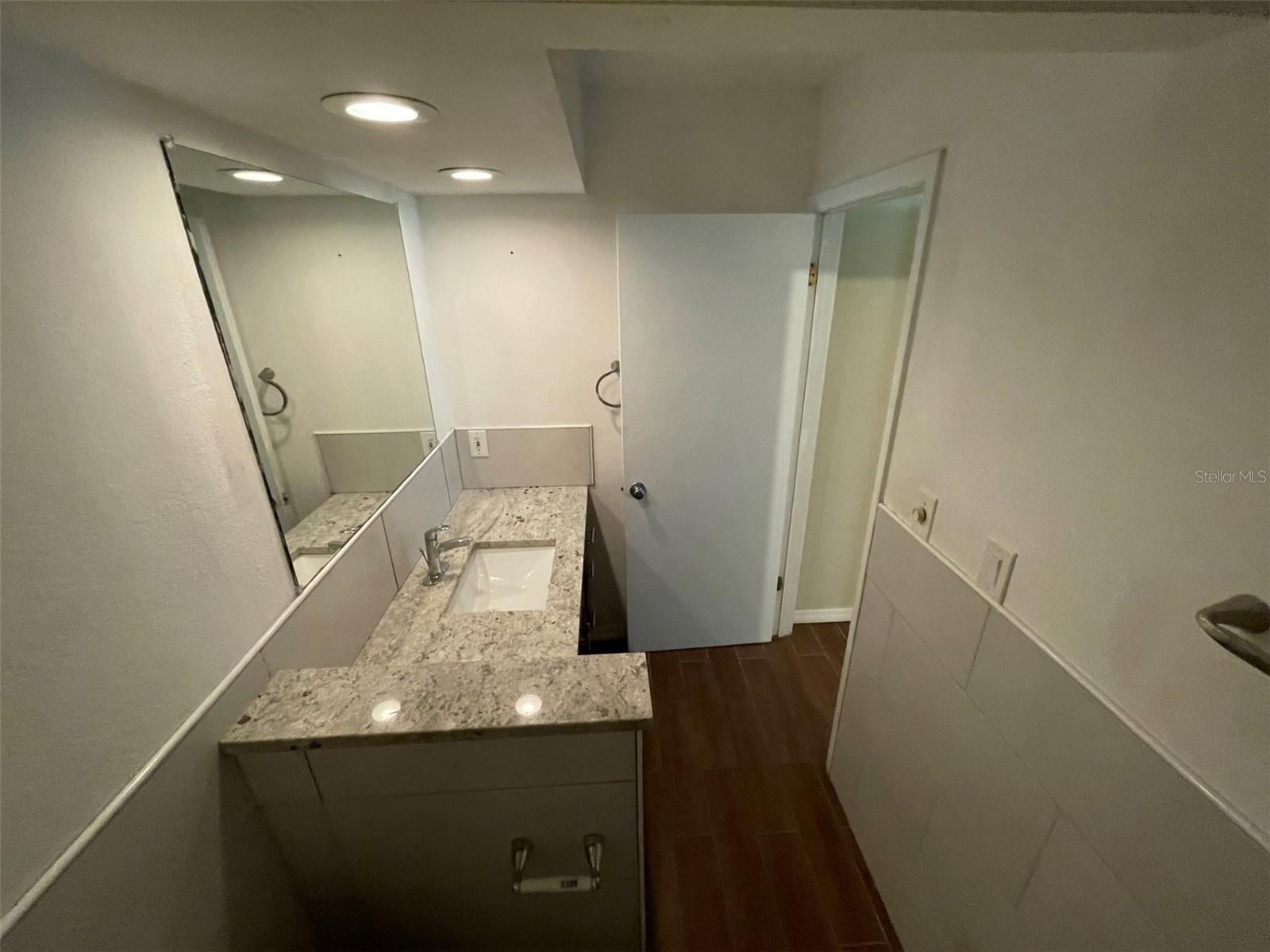 ALLENDALE TERRACE - Residential Lease