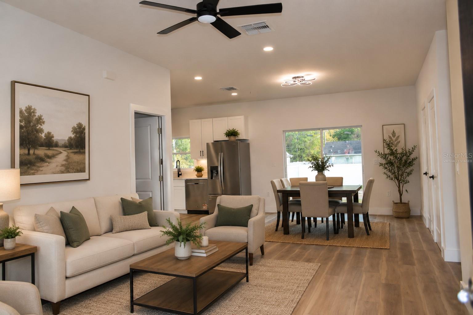 RAINBOW PARK UN 2 - Residential Lease