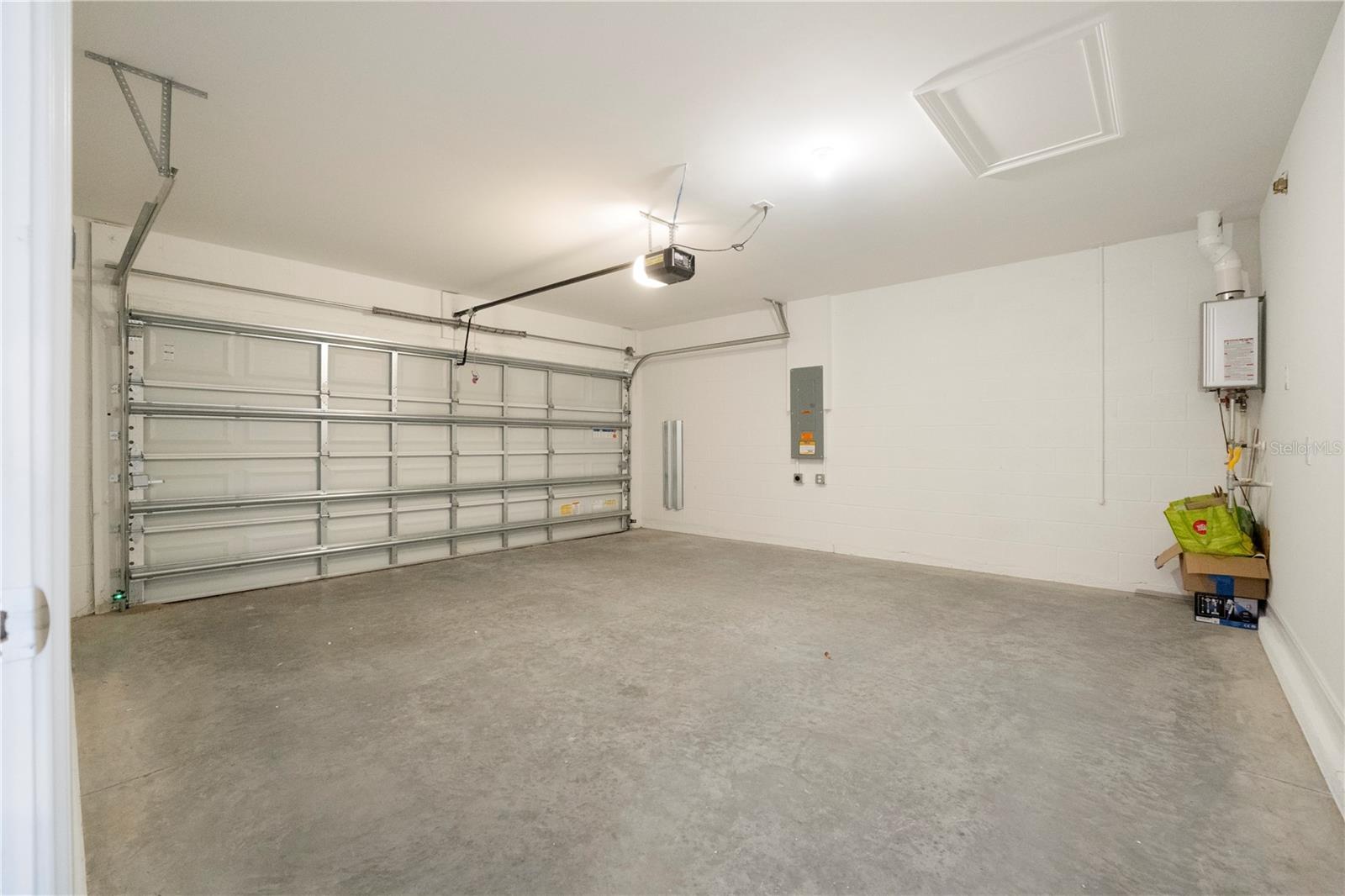 BABCOCK RANCH COMMUNITY PALMET - Residential