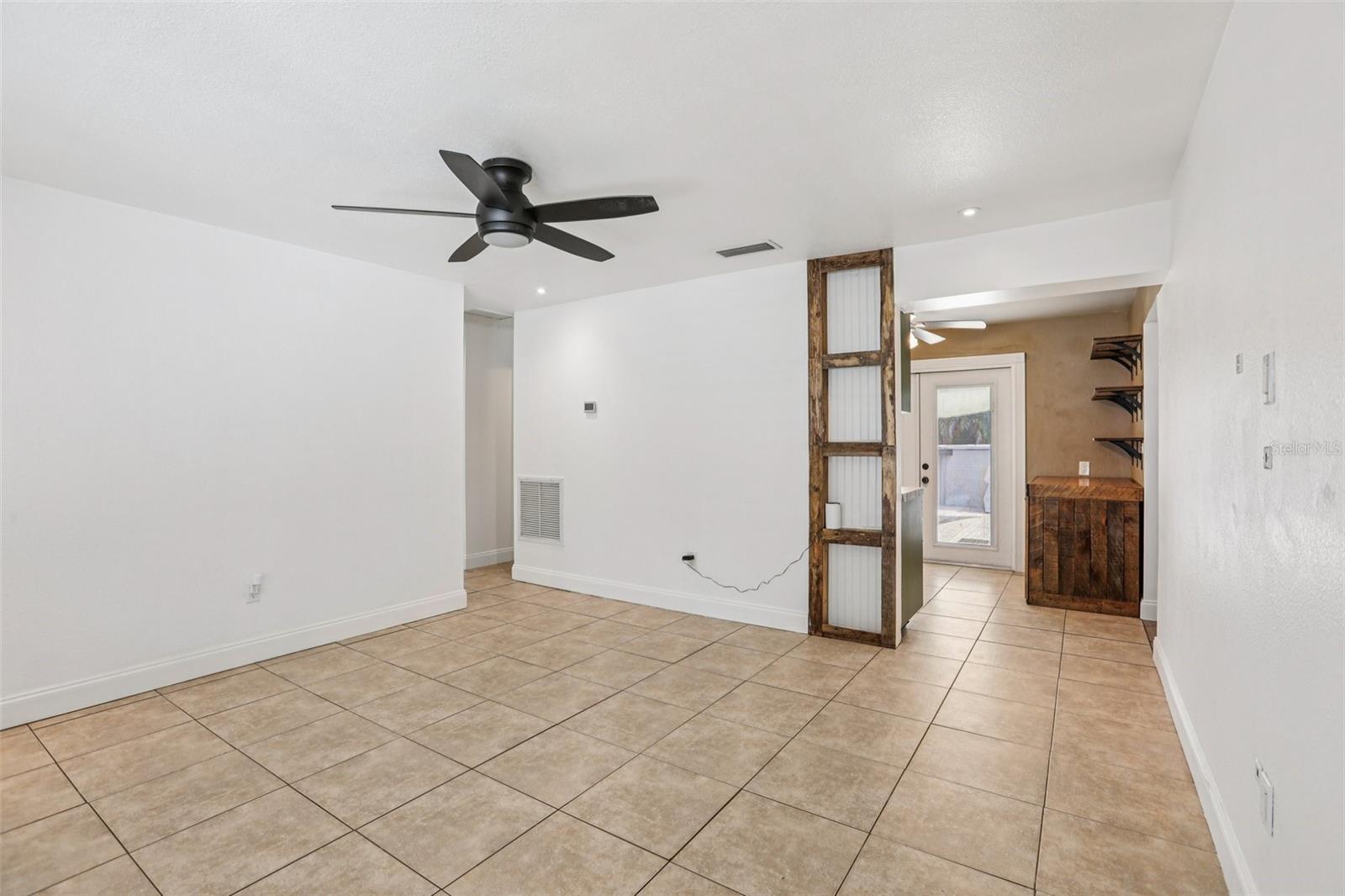 MEADOW LAWN 2ND ADD - Residential