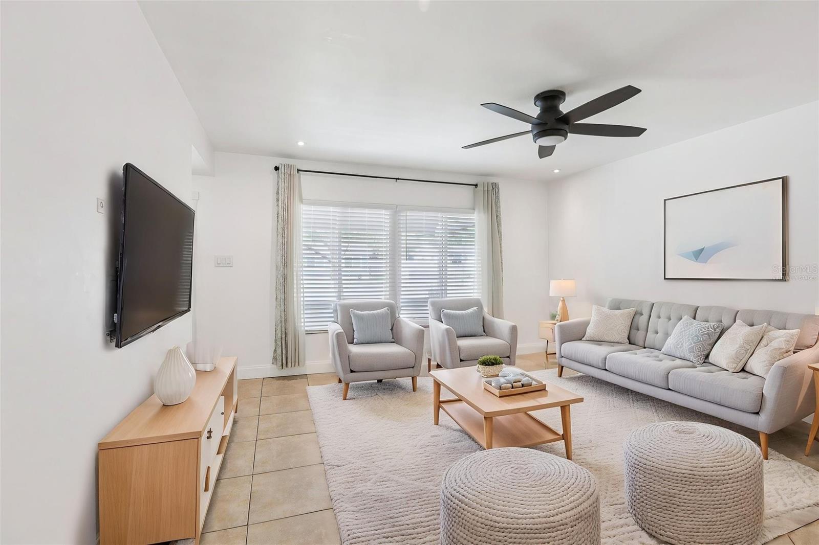 MEADOW LAWN 2ND ADD - Residential