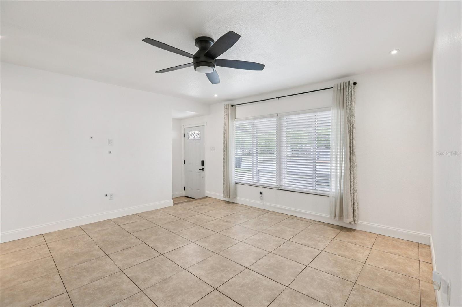 MEADOW LAWN 2ND ADD - Residential