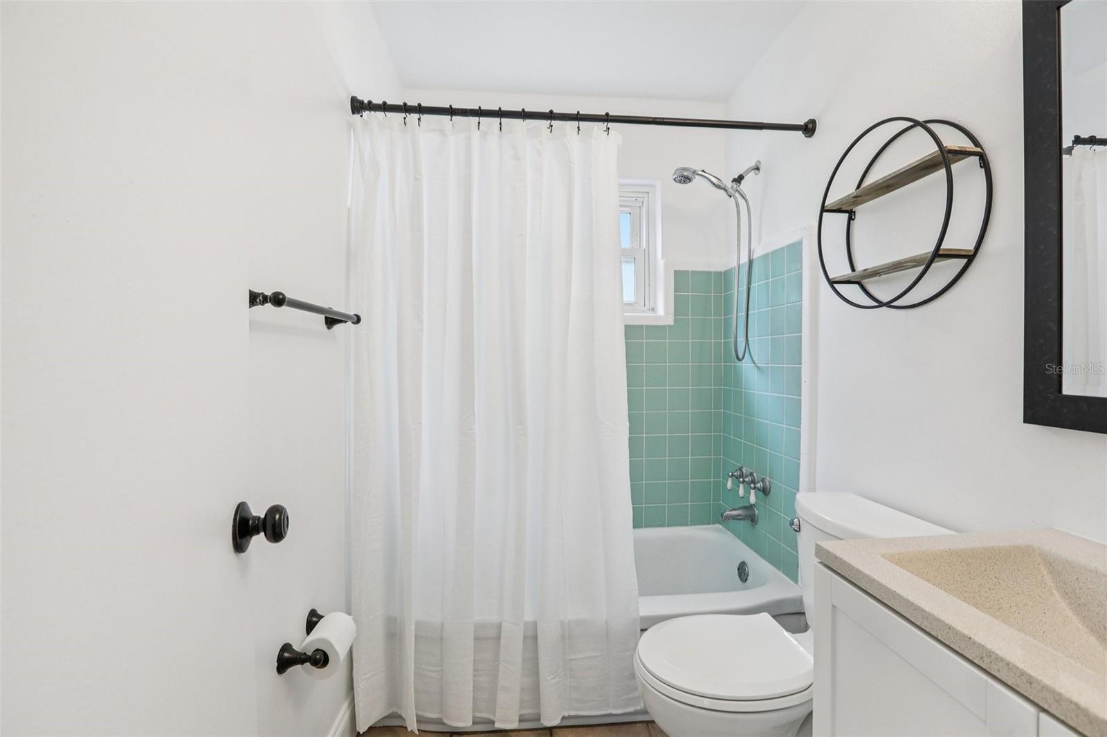 MEADOW LAWN 2ND ADD - Residential