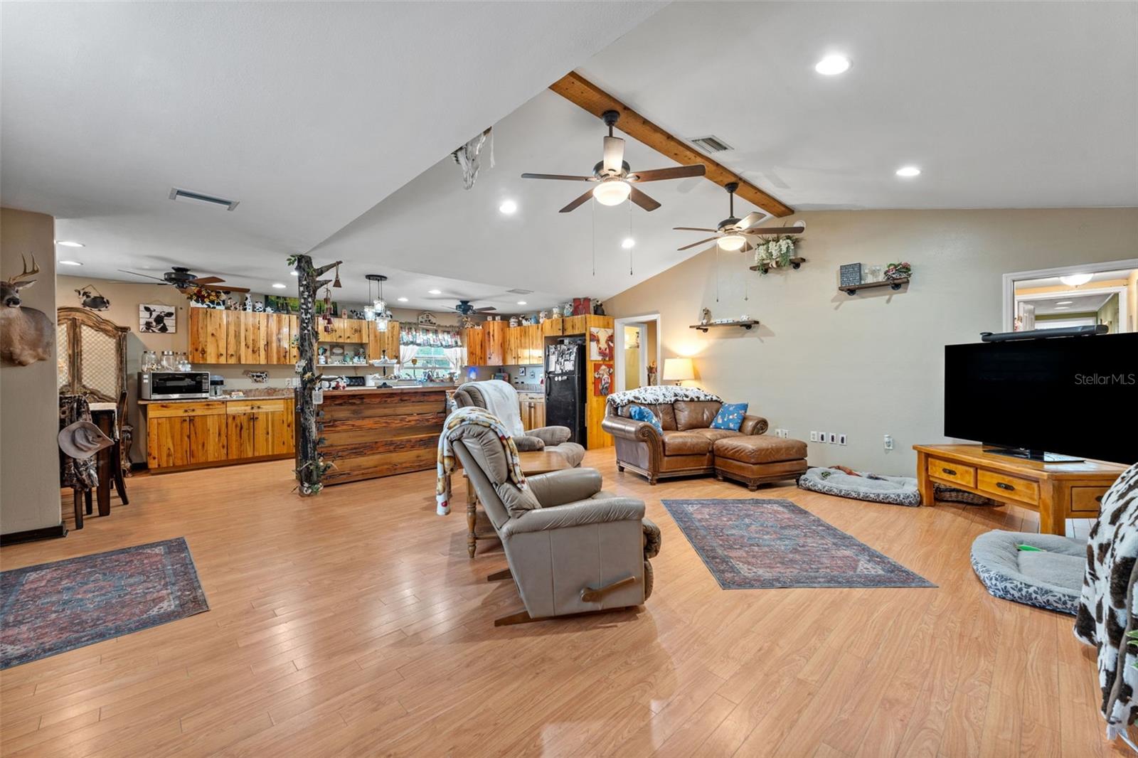 MYAKKA CITY - Residential