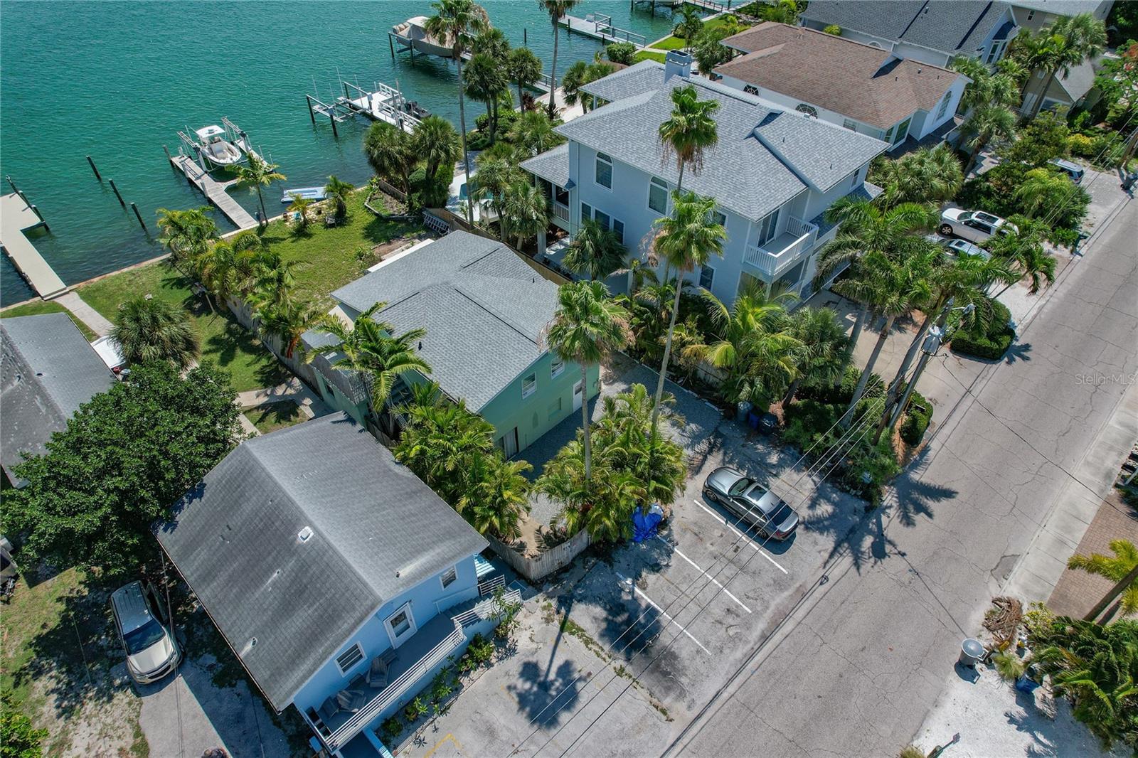 SUNSET BEACH - Residential Lease