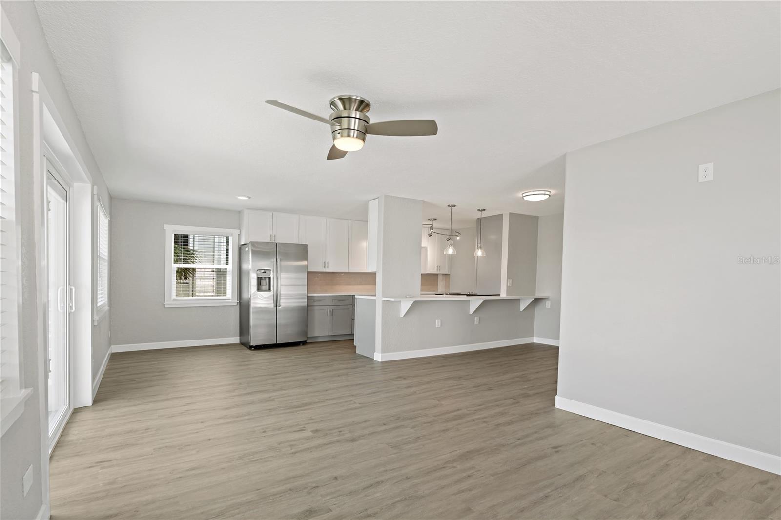 SUNSET BEACH - Residential Lease