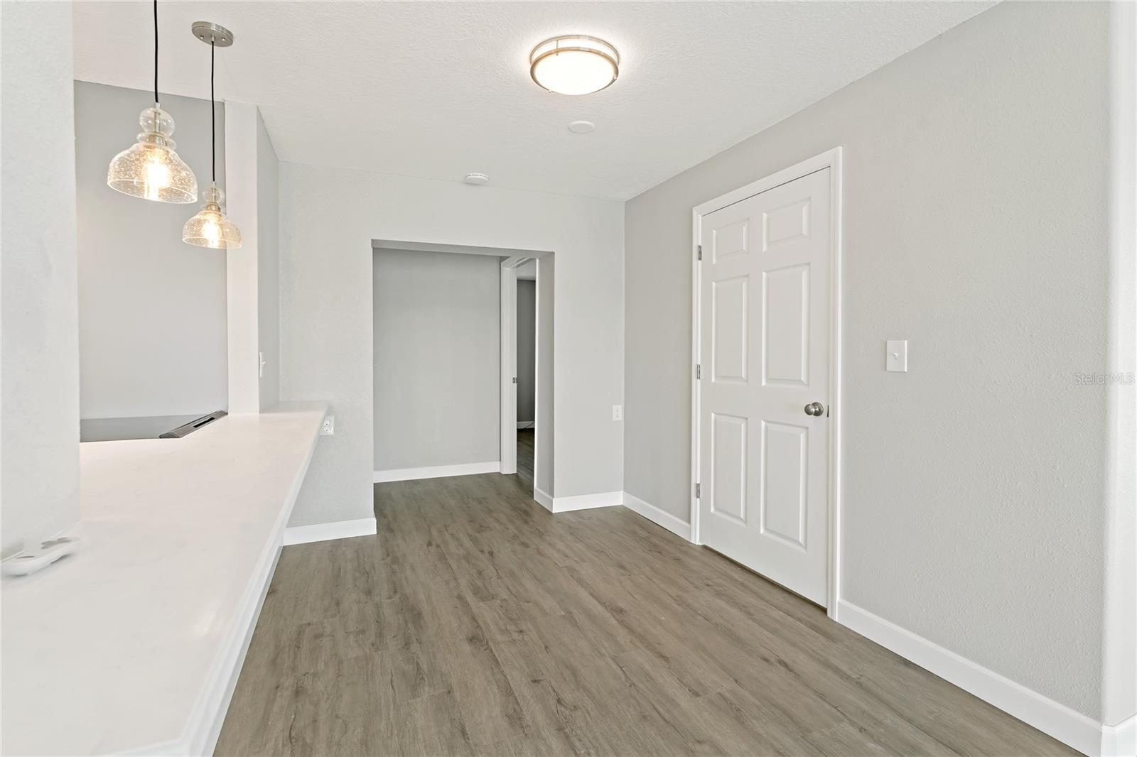 SUNSET BEACH - Residential Lease