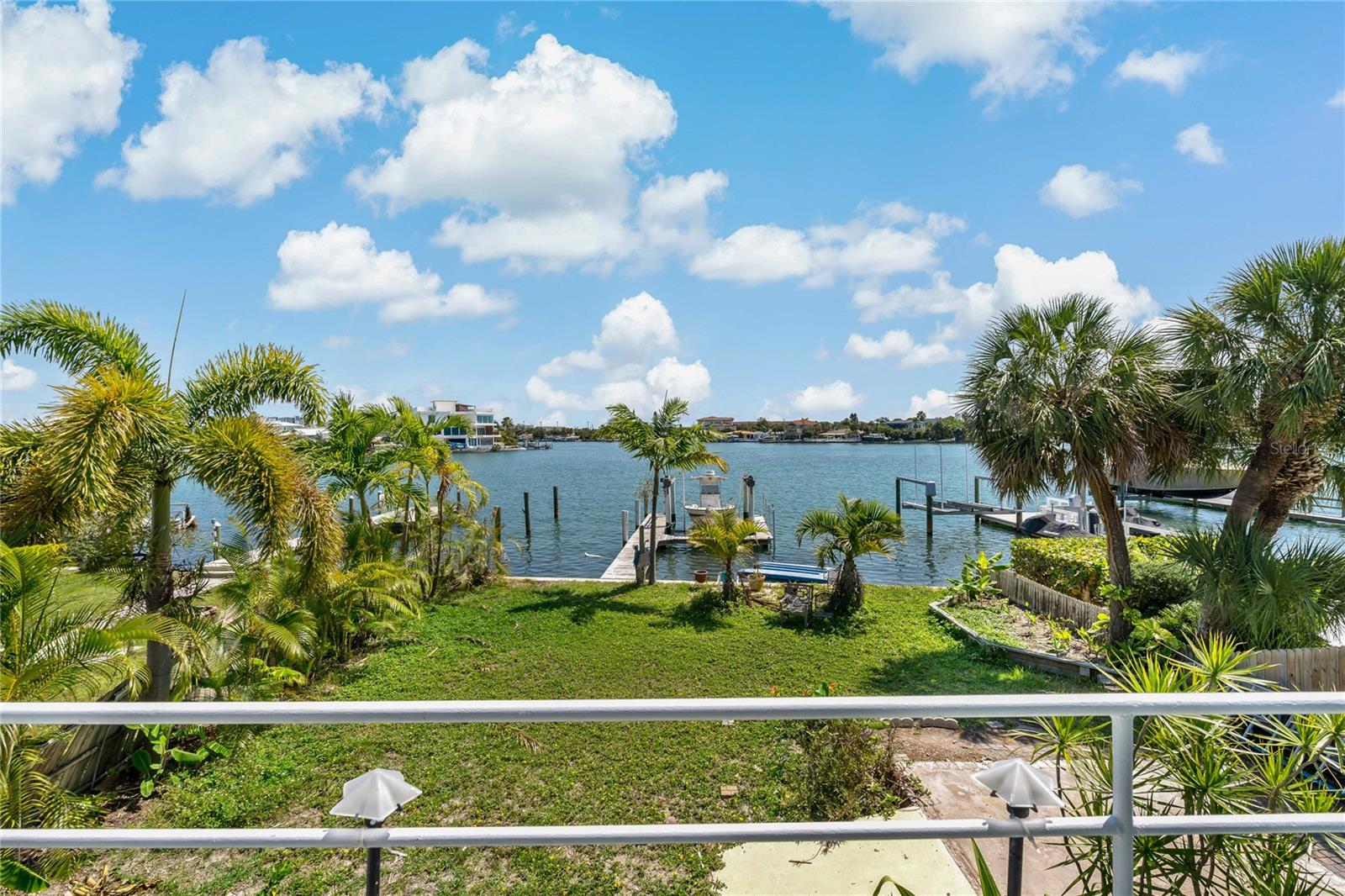 SUNSET BEACH - Residential Lease