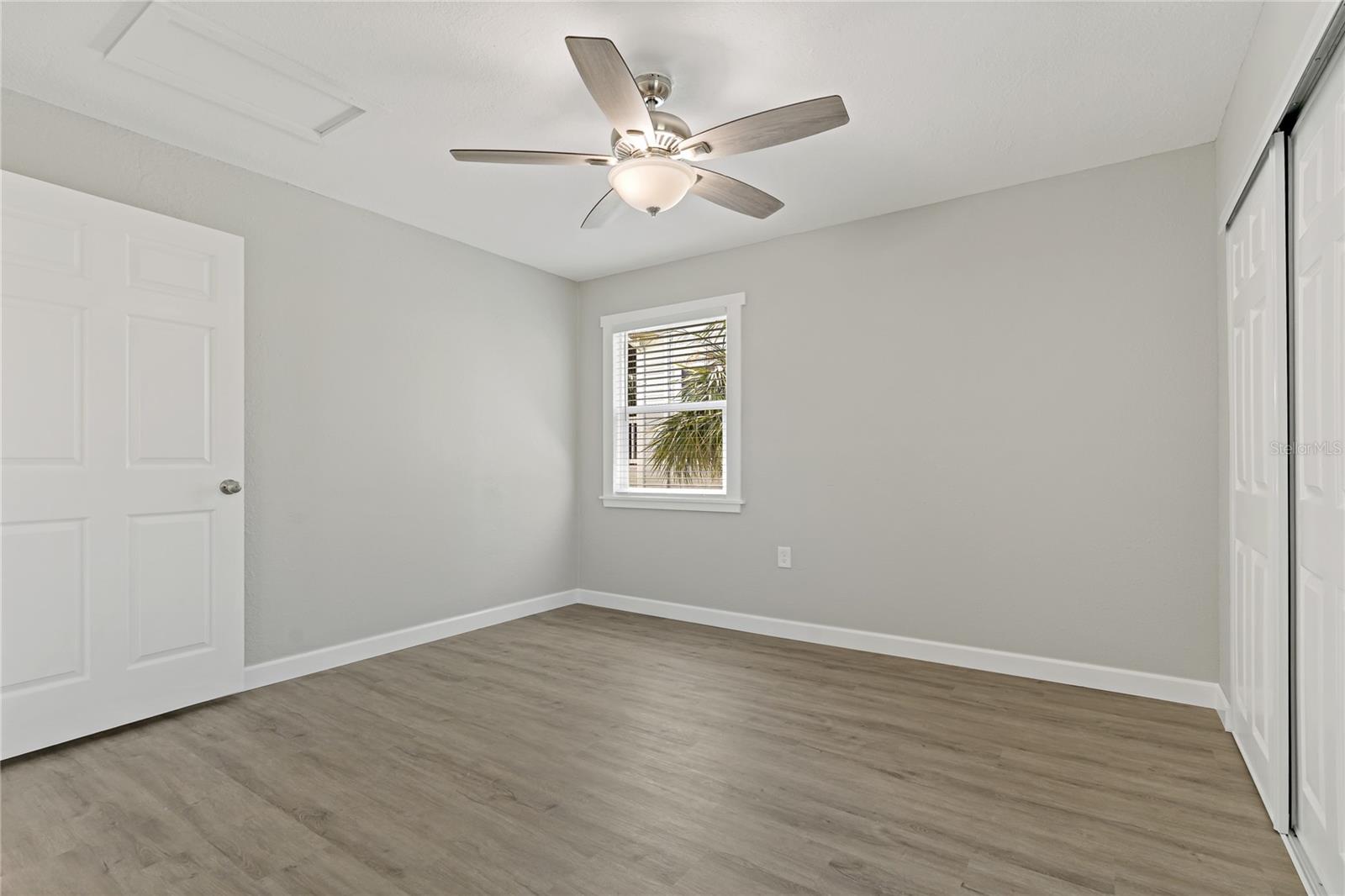 SUNSET BEACH - Residential Lease