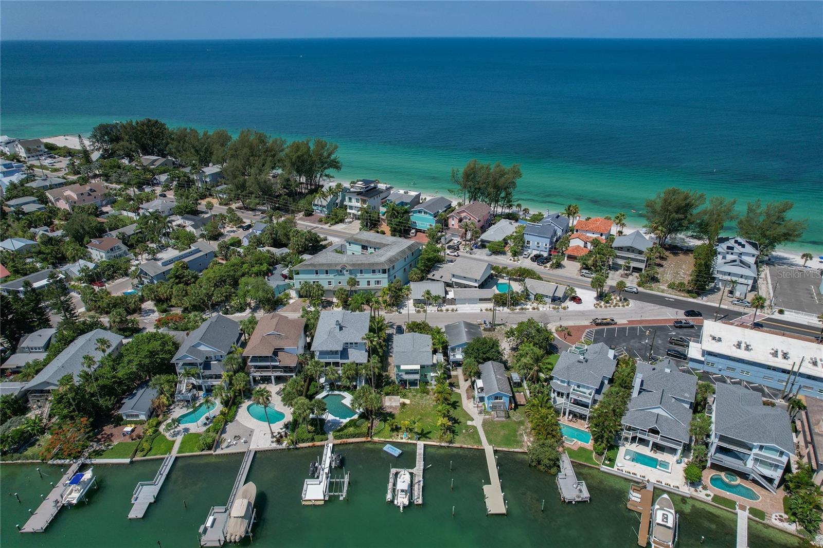 SUNSET BEACH - Residential Lease