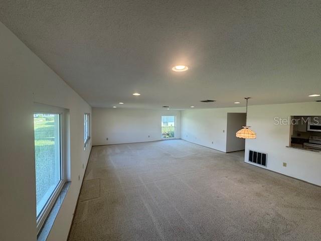 VILLAGE GREEN OF BRADENTON SEC 6 - Residential