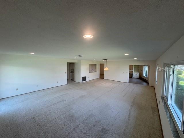 VILLAGE GREEN OF BRADENTON SEC 6 - Residential