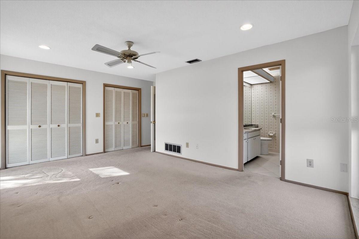 VILLAGE GREEN OF BRADENTON SEC 6 - Residential