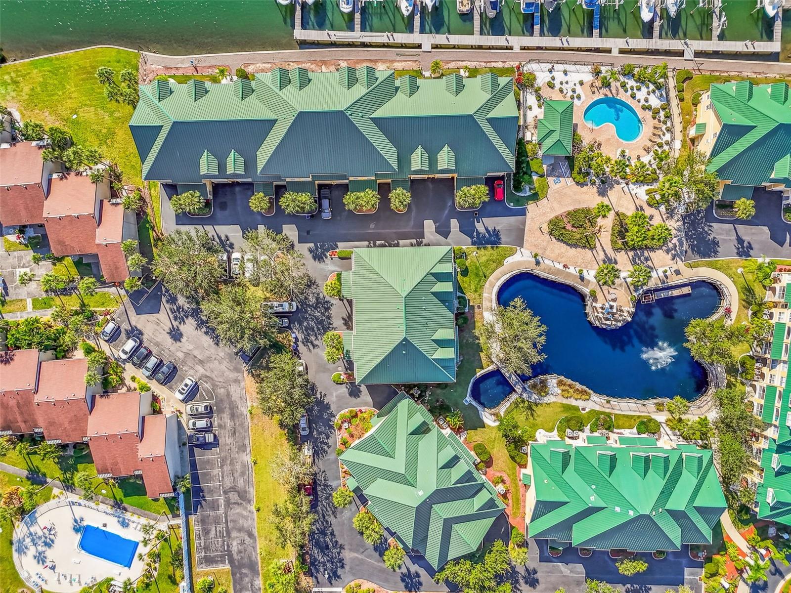 SUNSET BAY TWNHMS - Residential