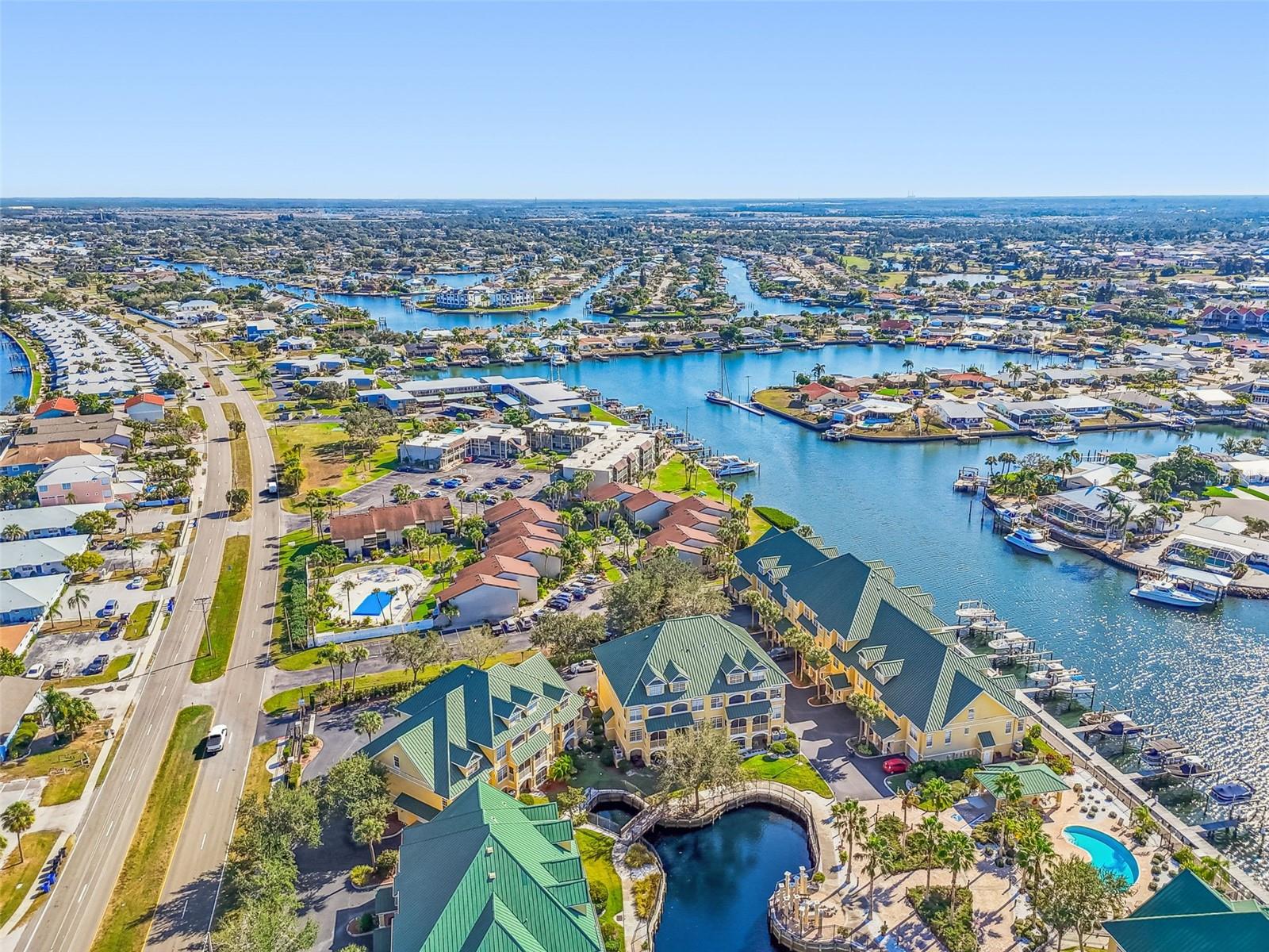 SUNSET BAY TWNHMS - Residential