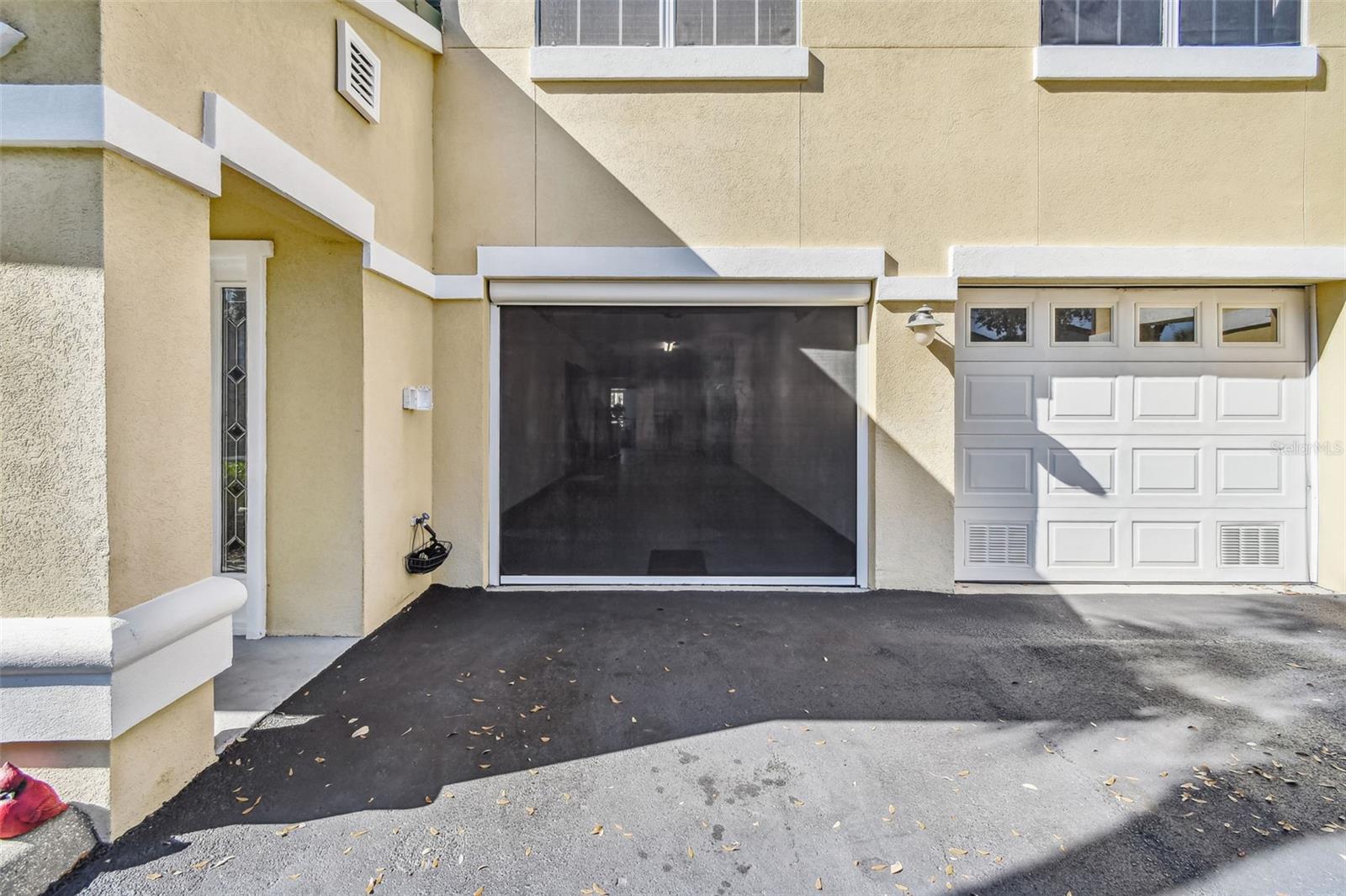 SUNSET BAY TWNHMS - Residential