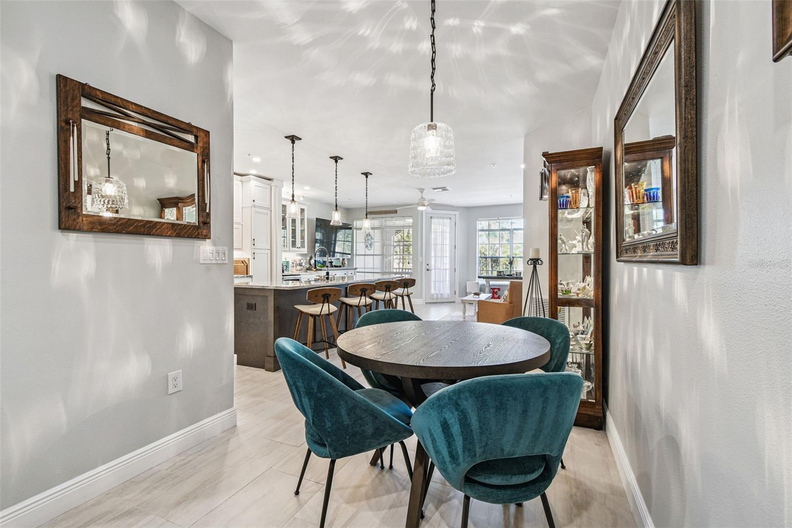 SUNSET BAY TWNHMS - Residential