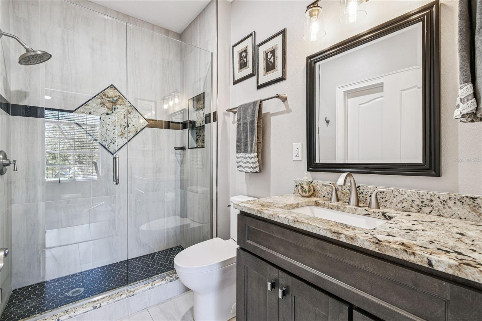 SUNSET BAY TWNHMS - Residential