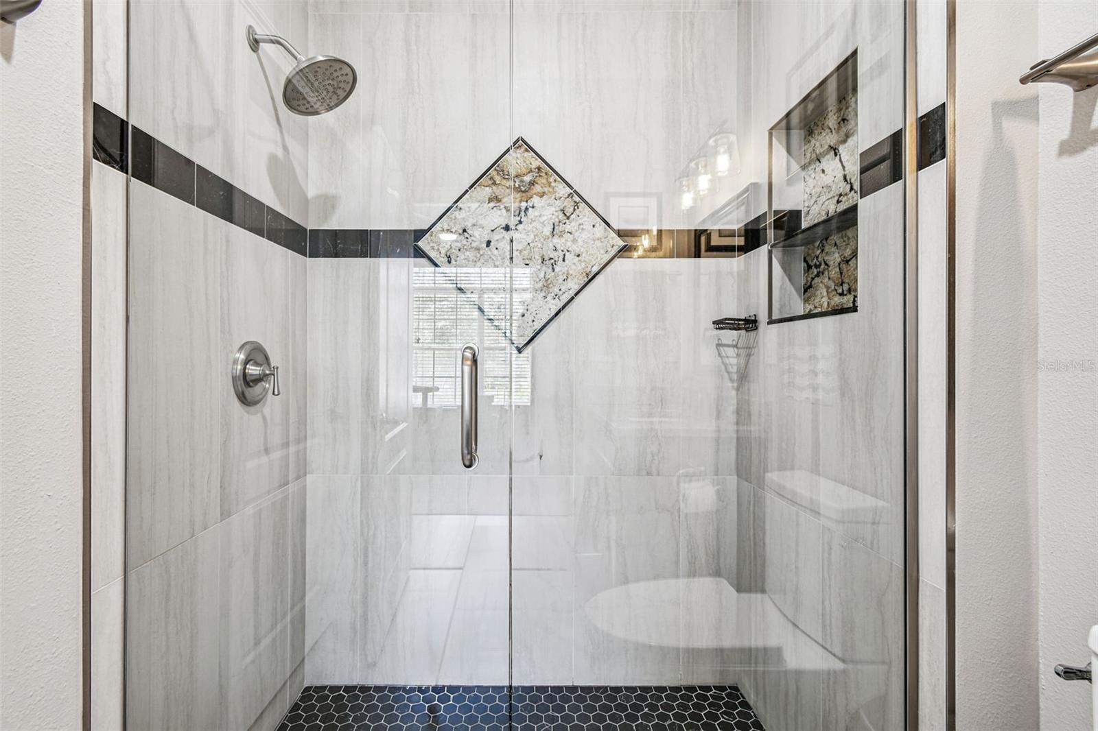 SUNSET BAY TWNHMS - Residential