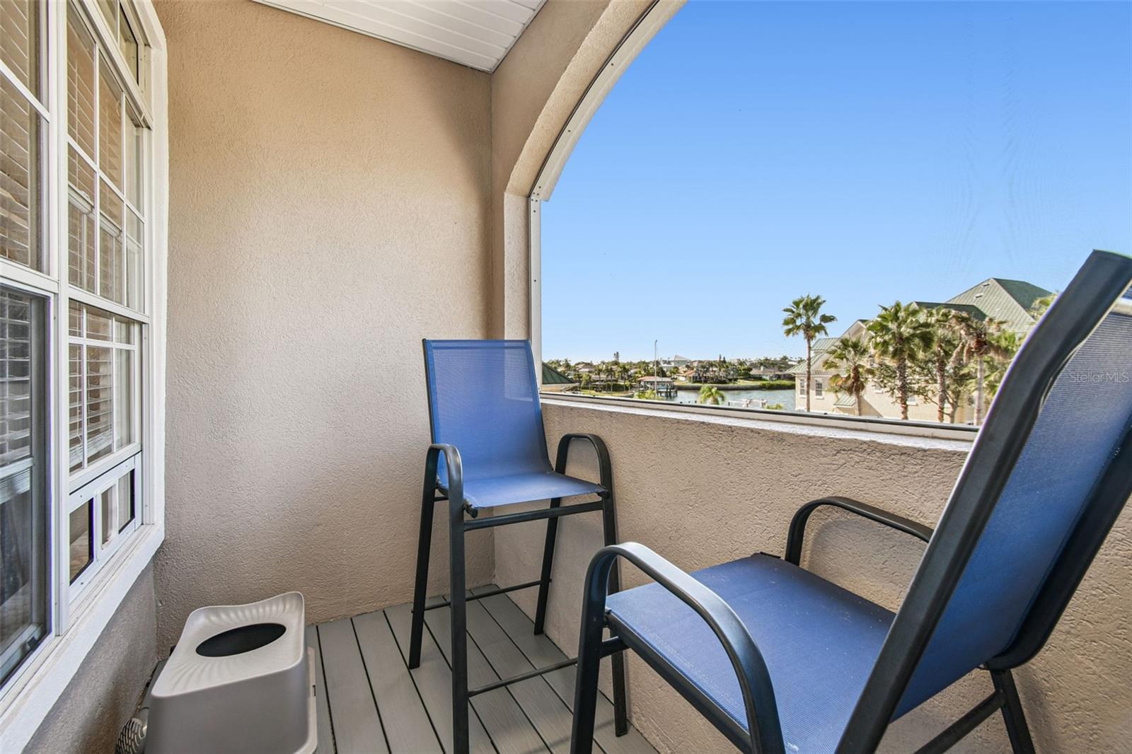 SUNSET BAY TWNHMS - Residential