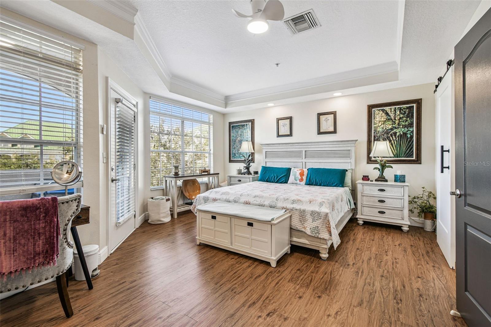 SUNSET BAY TWNHMS - Residential