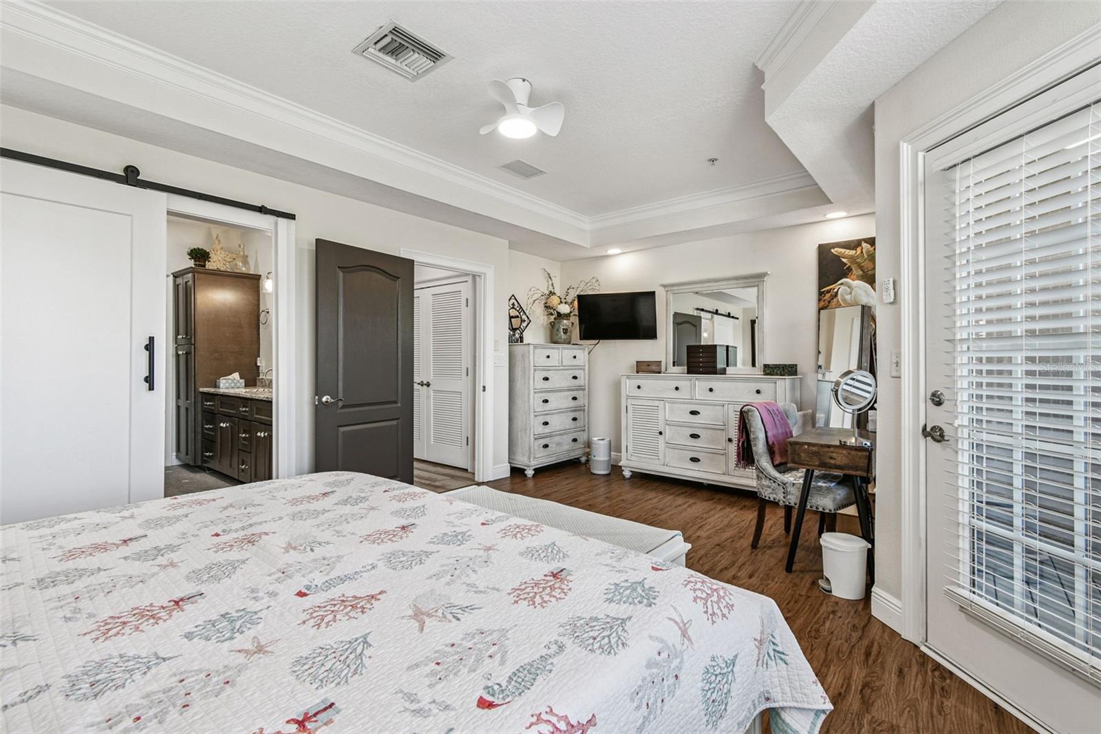 SUNSET BAY TWNHMS - Residential