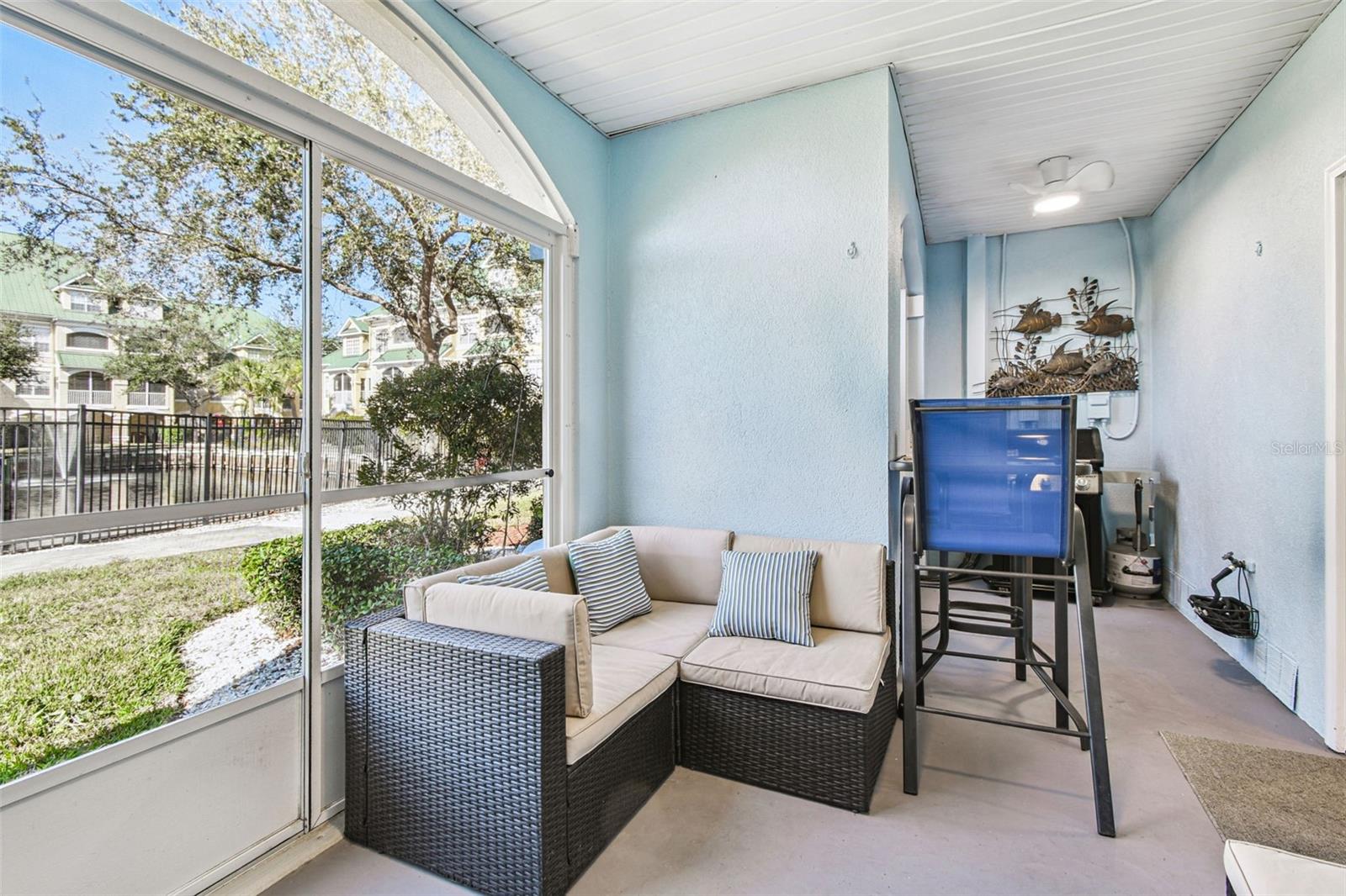 SUNSET BAY TWNHMS - Residential