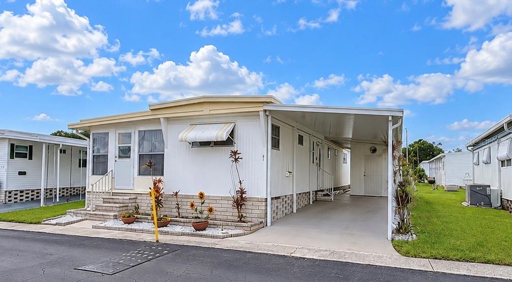 41 PINDO PALM STREET E 41
