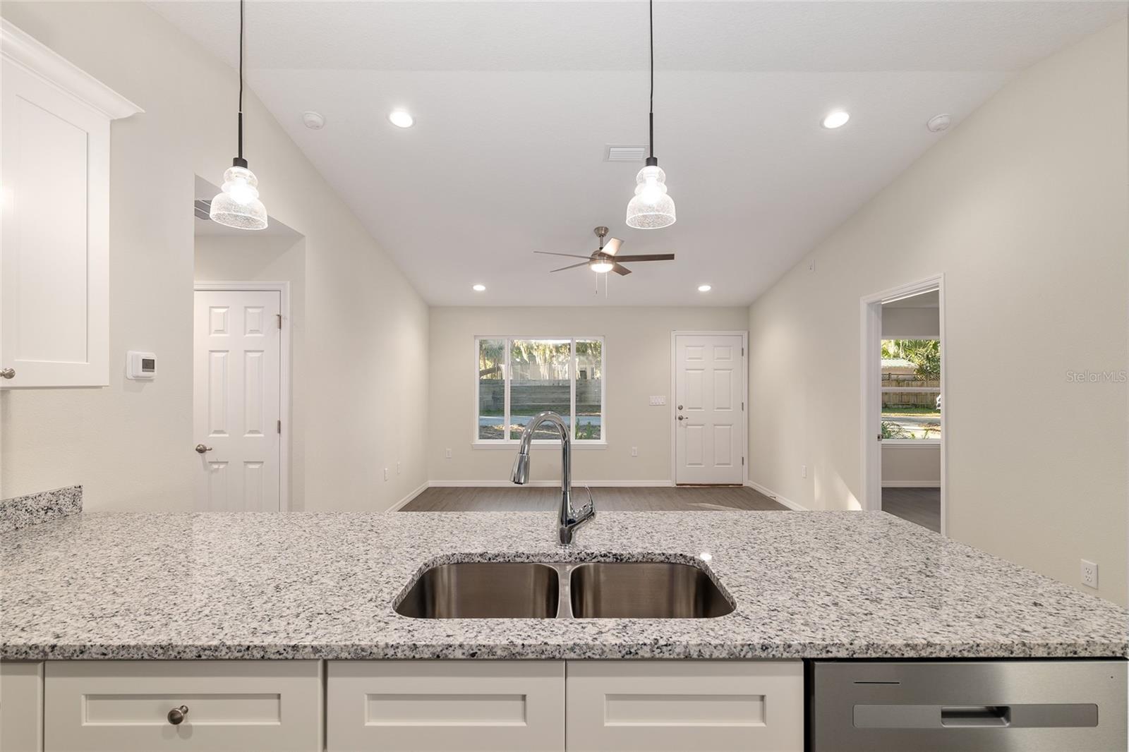 MAGNOLIA PLACE - Residential