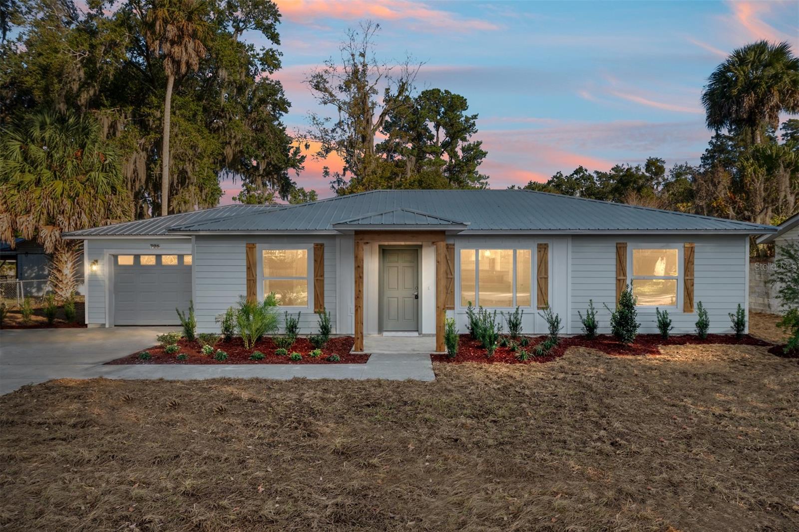 MAGNOLIA PLACE - Residential