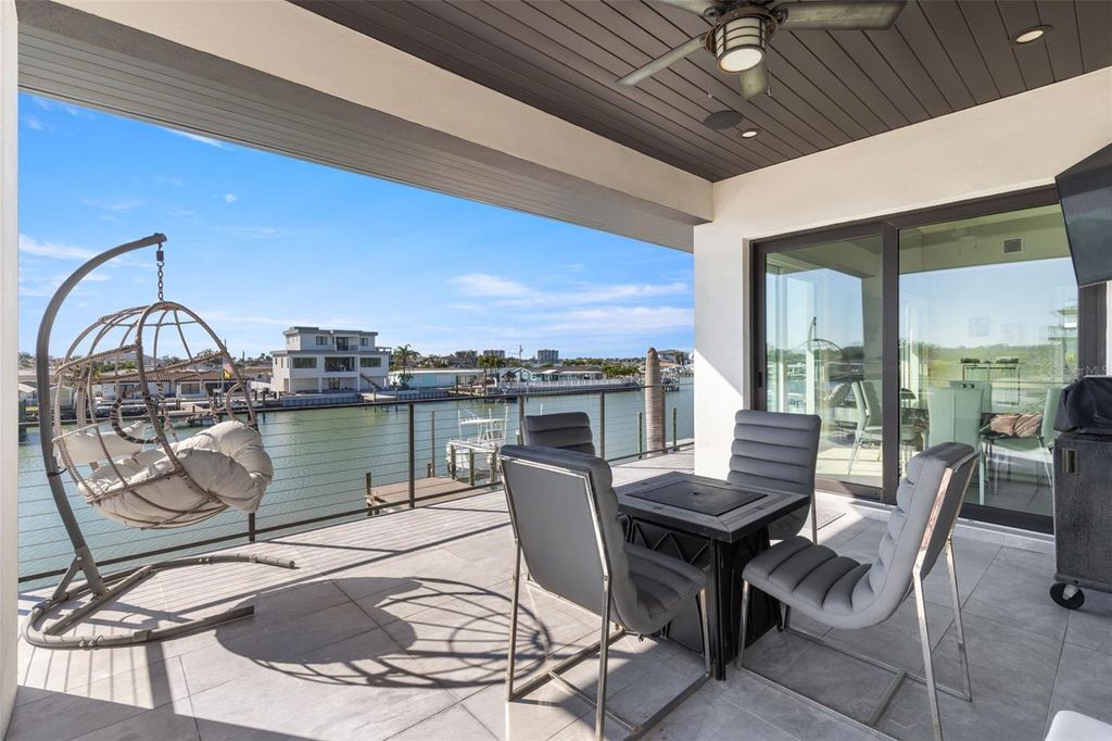 Photo of 7966 1st Avenue S, St Petersburg, FL 33707 (MLS # TB8471037)