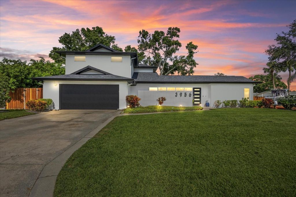 Photo of 3956 Versailles Drive, Tampa, FL 33634 (MLS # TB8397434)