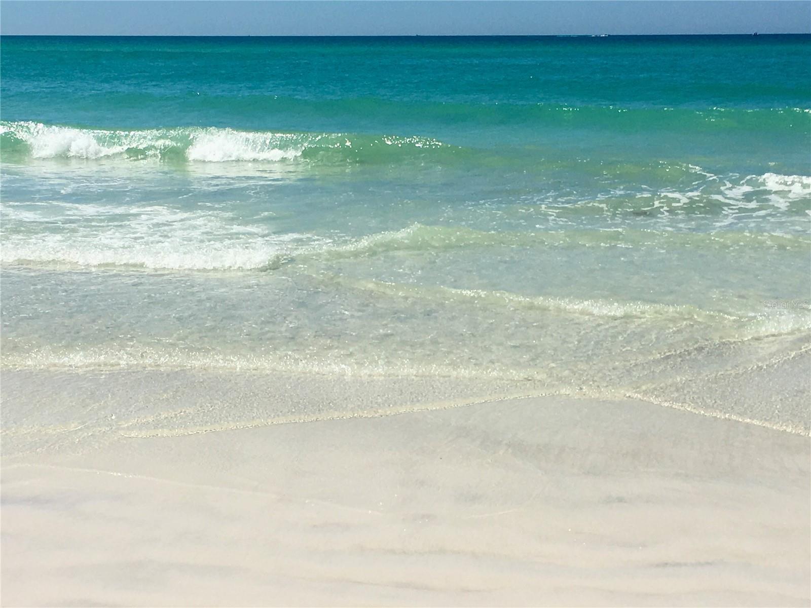 GULFSHORE OF LONGBOAT KEY - Residential